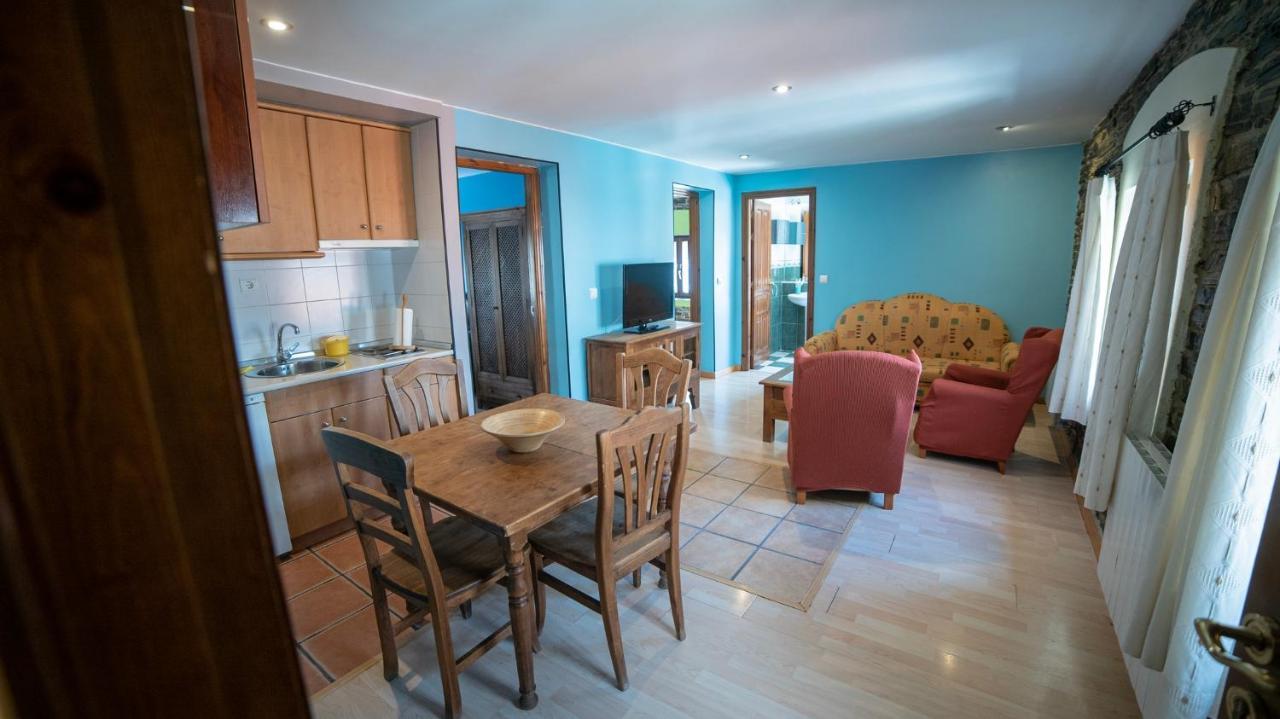 Hotel Rural Los Cerezos De Yanguas מראה חיצוני תמונה