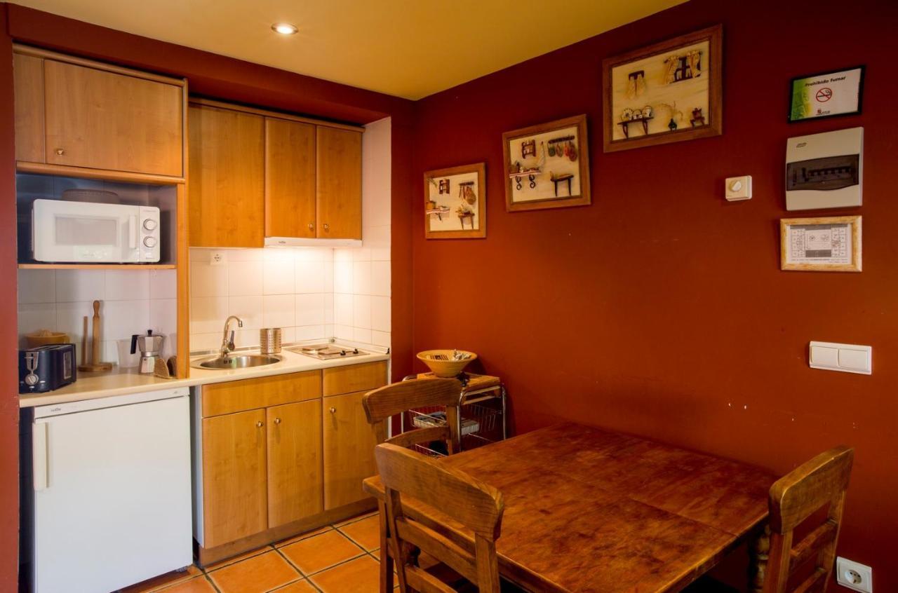 Hotel Rural Los Cerezos De Yanguas מראה חיצוני תמונה